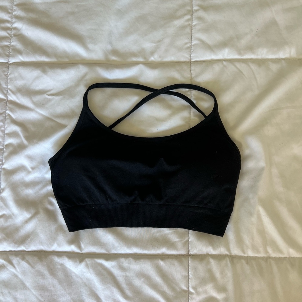 NVGTN invincible sports bra